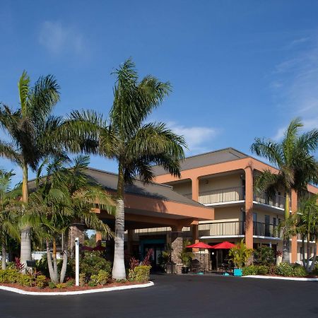 Days Inn By Wyndham Sarasota Bay Εξωτερικό φωτογραφία