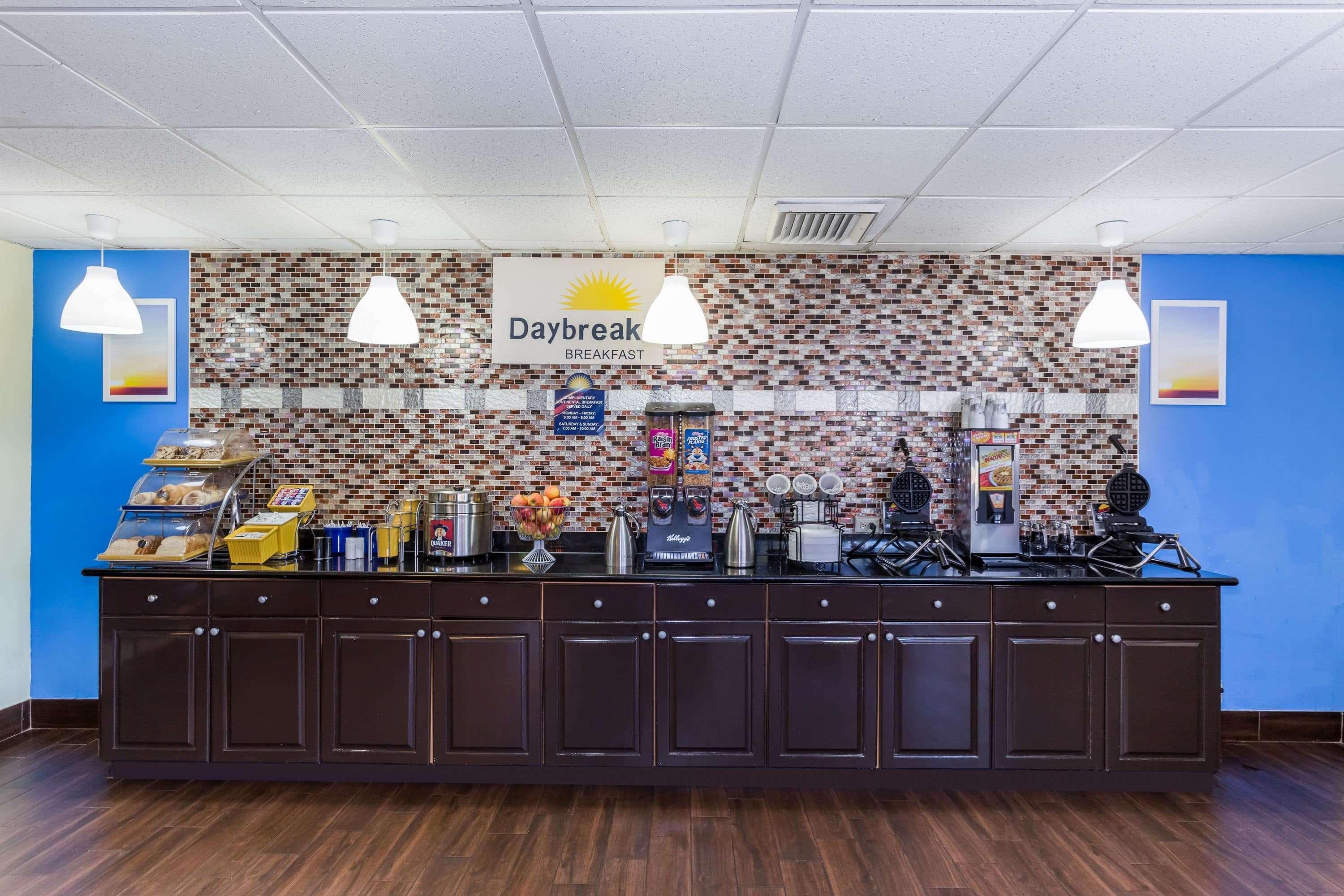 Days Inn By Wyndham Sarasota Bay Εξωτερικό φωτογραφία